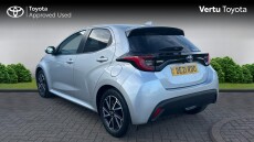 Toyota Yaris 1.5 Hybrid Design 5dr CVT Hybrid Hatchback